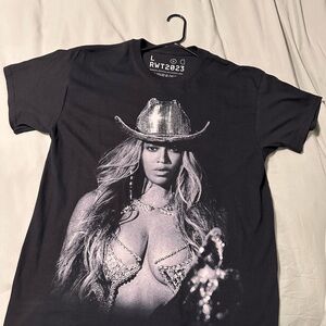 Beyonce Disco Cowgirl Official Renaissance World Tour Shirt - L